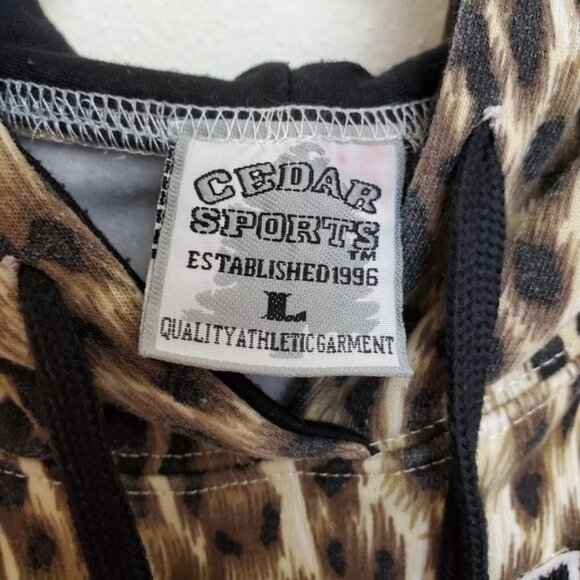 Washington DC custom cropped cheetah hoodie - Picture 4 of 15